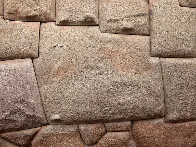 Piedra 12 ángulos